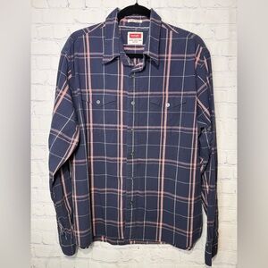 Wrangler Flex for Comfort size XL navy blue & pink plaid button down